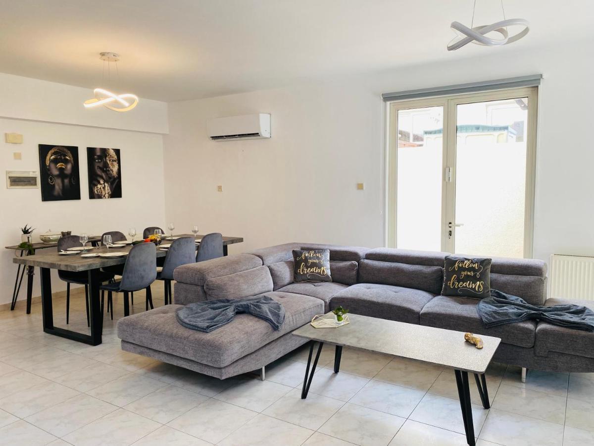 Gaia - 4 Bedroom House In Larnaca Exteriör bild